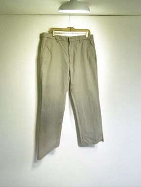 Men's Chino style Dockers
